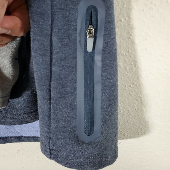 Gymshark Quarter Zip Pullover Athletic Jacket Womens M Blue Gray Thumb Holes - Picture 11 of 12